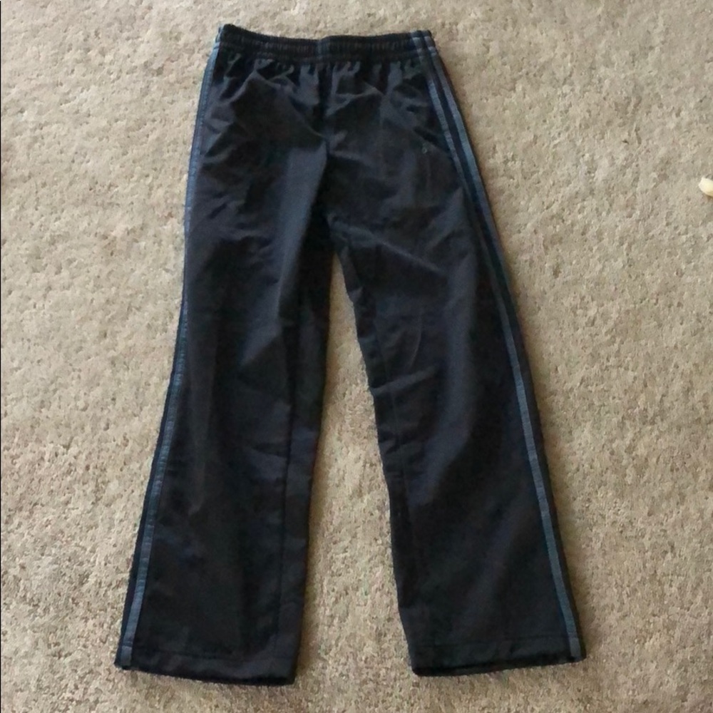 Boy Adodas M dri fit pants